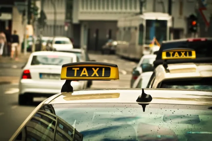 One-Way Taxi from Bareilly